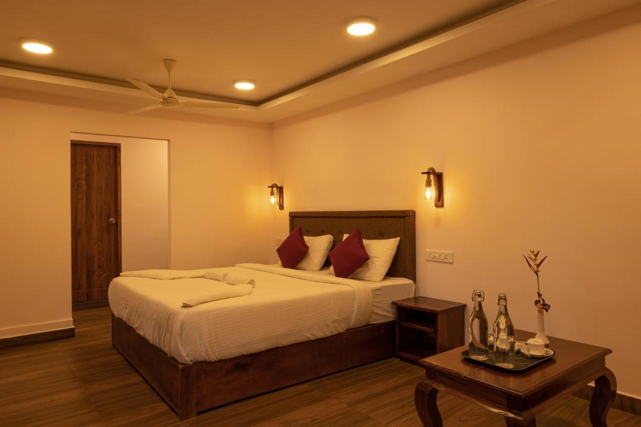 Avadale Thekkady - Stag Groups Not Allowed Exterior photo