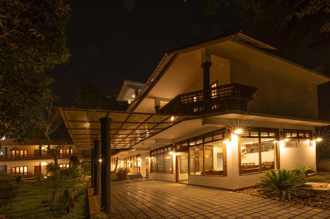Avadale Thekkady - Stag Groups Not Allowed Exterior photo